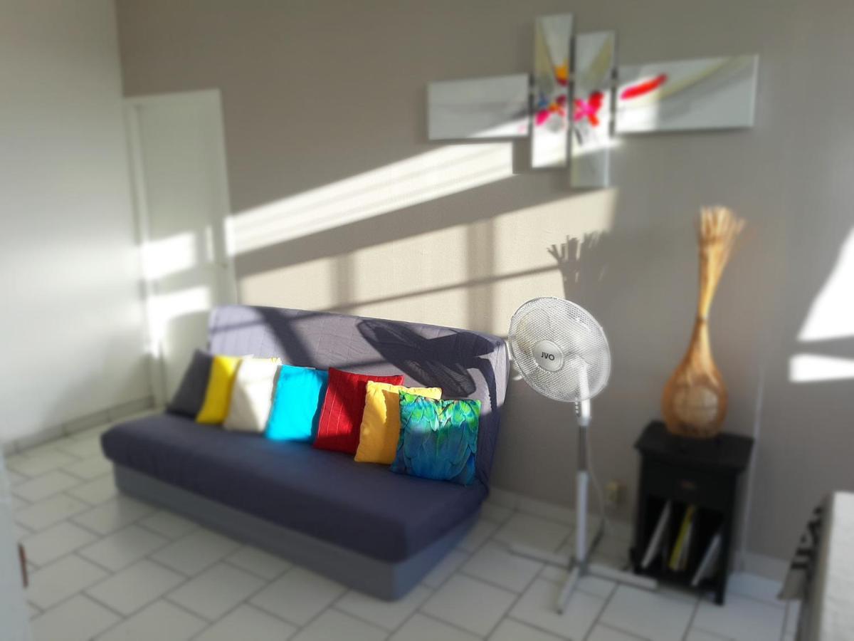 Maison du bien etre Baie mahault Extérieur photo